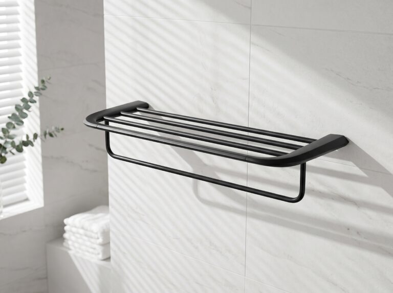 Zinc Alloy Farmhouse Bathroom Shelf With Towel Bar